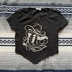 Stitch & Pine Womens Black “Howdy” Cropped Top Size Medium